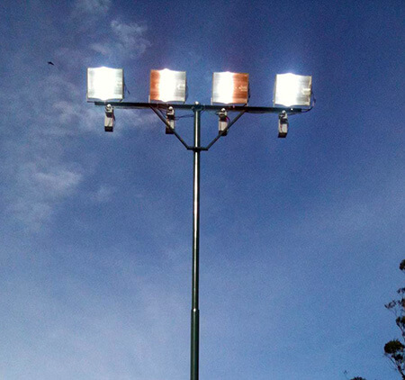Poste Telecônicos Curvo Simples