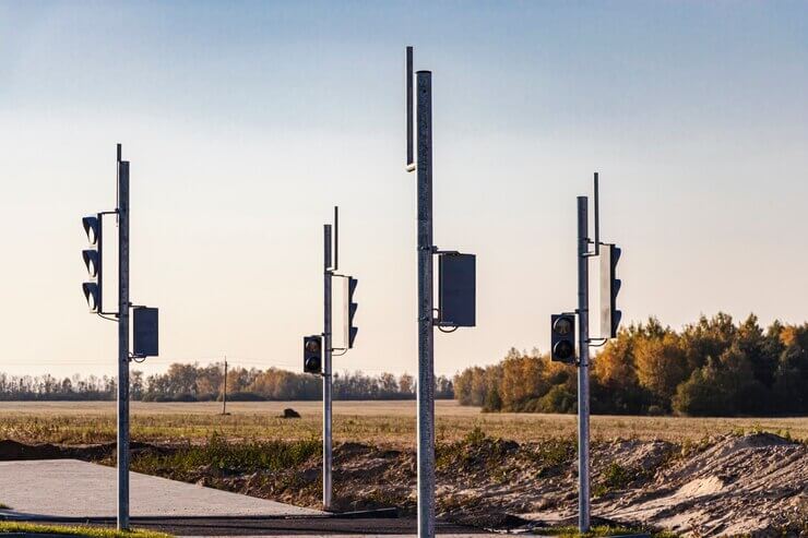 O papel dos postes na expansão da infraestrutura de cidades inteligentes | LS Postes